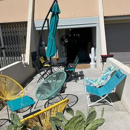 Bel Pieds Dans L'eau Apartment